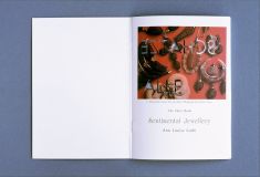 Va_sentimental-jewelry_1